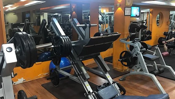 باشگاه ورزشی میرداماد