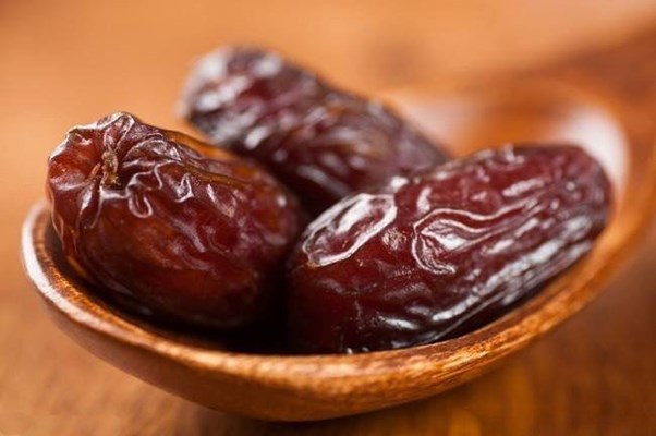 دانستنی هایی  مفید در مورد  مصرف خرما 