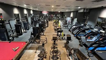 باشگاه بدنسازی آرین شرق